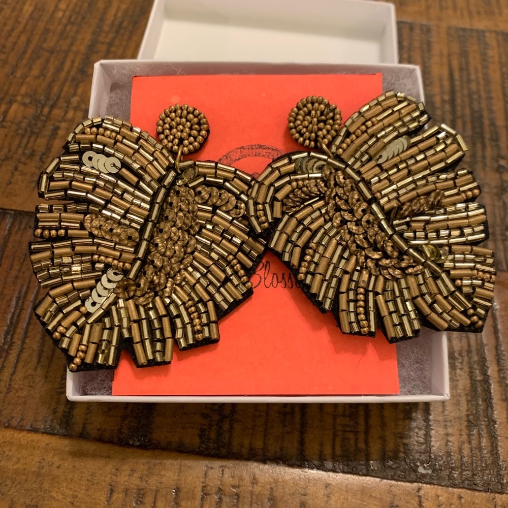 Beaded Earrings - Monstera Leaf
